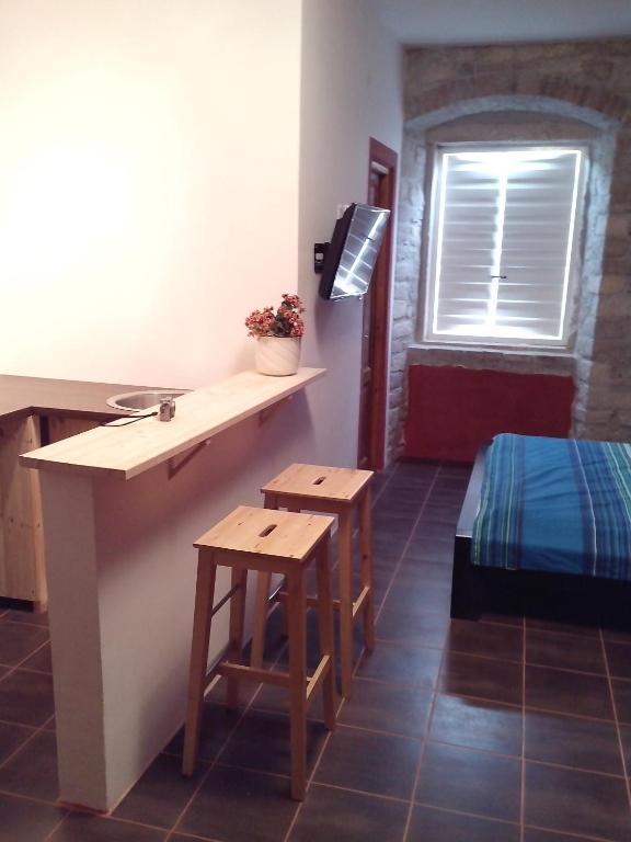 Apartments Madirazza Τρογκίρ Δωμάτιο φωτογραφία